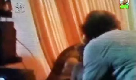مراهقون الساخنة يمارس جنس جماعي اجنبي الجنس في البيكينيات