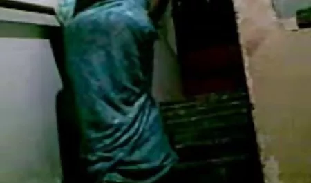 اثنين من عشاق الشباب الساخنة سكس اجنبي جنس ثالث