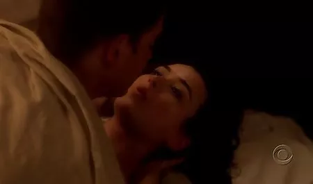 - امرأة جنس مترجم اجنبي سمراء الإختناقات على ديك كبيرة