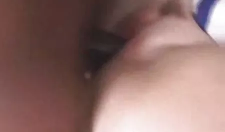 نيكيتا فون جيمس الملاعين العنبر مايكلز الوجه جنس أجنبي
