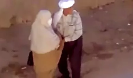 لطيف الفتيات الحصول على الشرج في فيلم اجنبي جنس 4