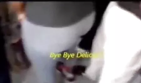 حمولة افلام جنس سكس اجنبي كبيرة لها